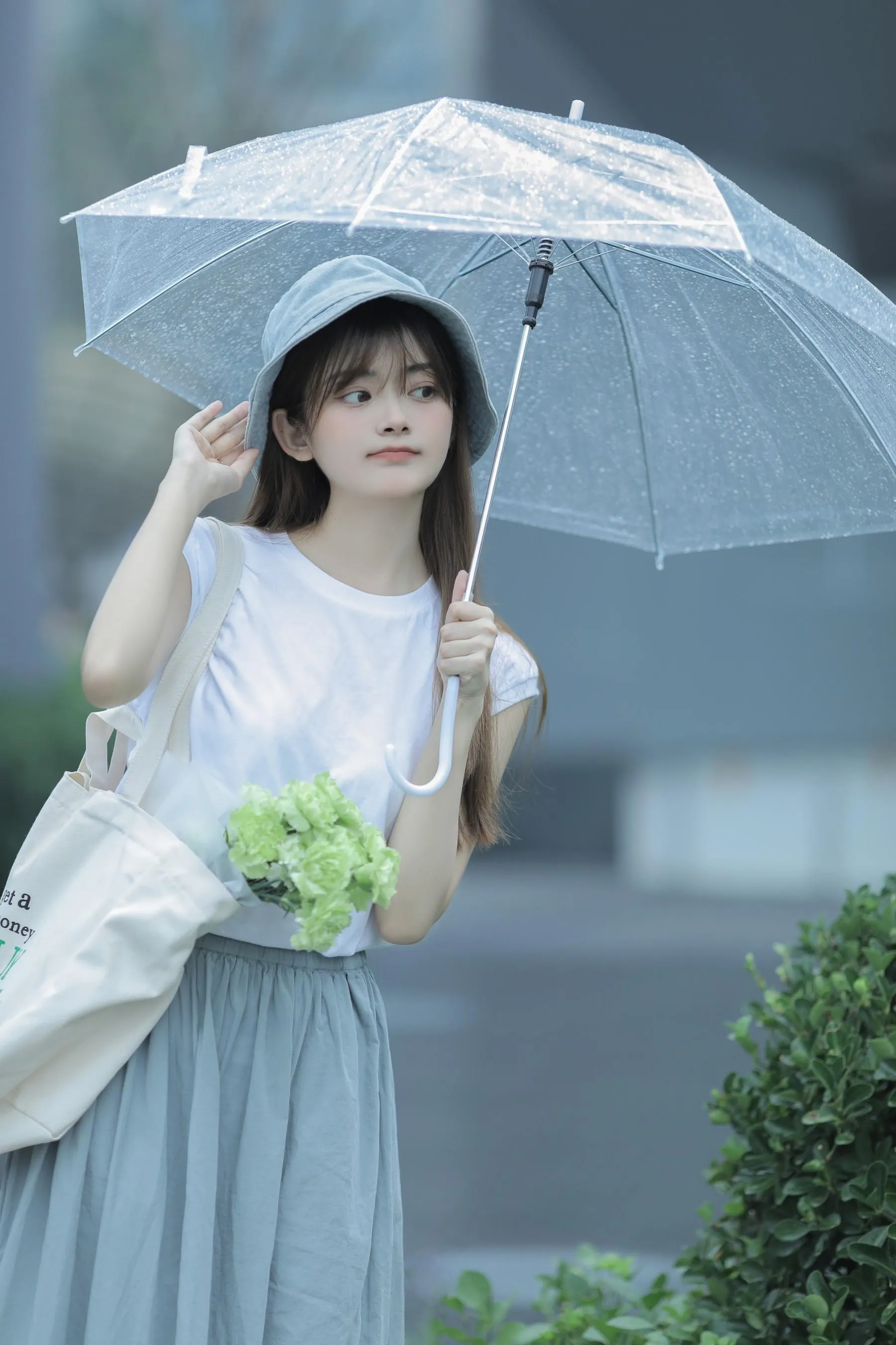 [YITUYU艺图语]2022.08.20 夏至已至 何静璇儿 [28P]插图2